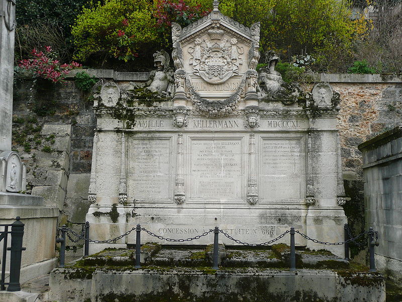 File:Tombe de Kellermann au Père Lachaise.jpg