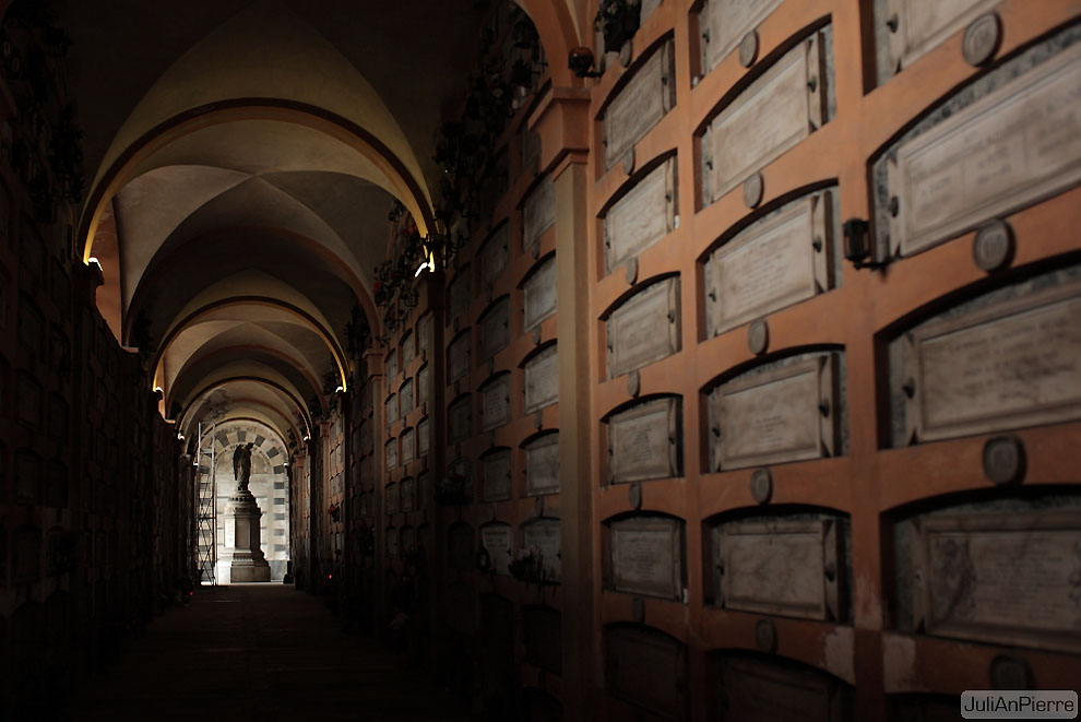 3442102199 d212b9b708 o Старинное кладбище Стальено в Генуе