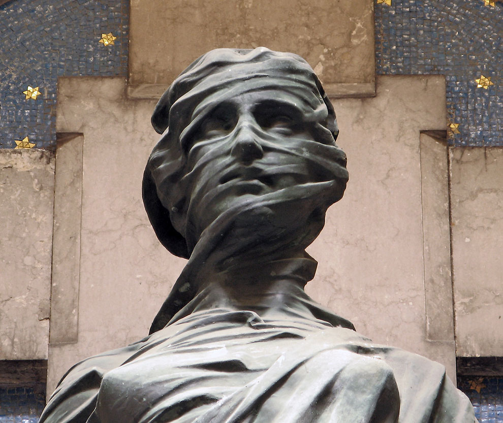 3557922948 916a251f0e b Старинное кладбище Стальено в Генуе