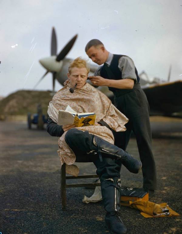 34 удивительных примера колорирования старых архивных фото Coloredhistory07 34 удивительных примера колорирования старых архивных фото