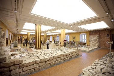 «Из глубины веков»