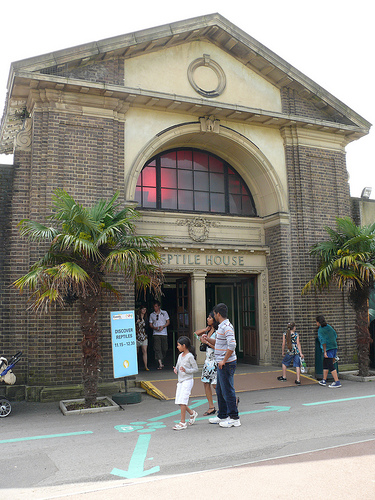 0a0204d18c0b30d60ef246190b69a510.jpg 0a0204d18c0b30d60ef246190b69a510.jpg