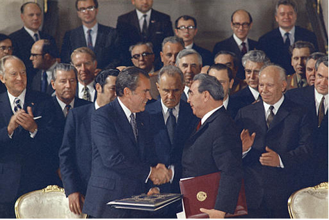 nixon-brezhnev-moscow-summit-salt.png nixon-brezhnev-moscow-summit-salt.png
