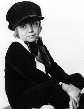 Джеки Куган