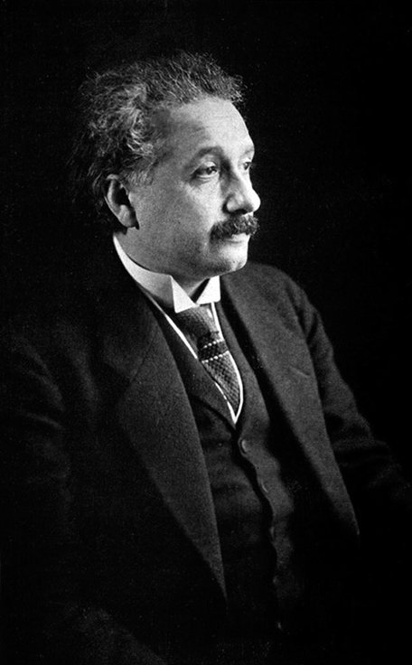 Альберт Эйнштейн